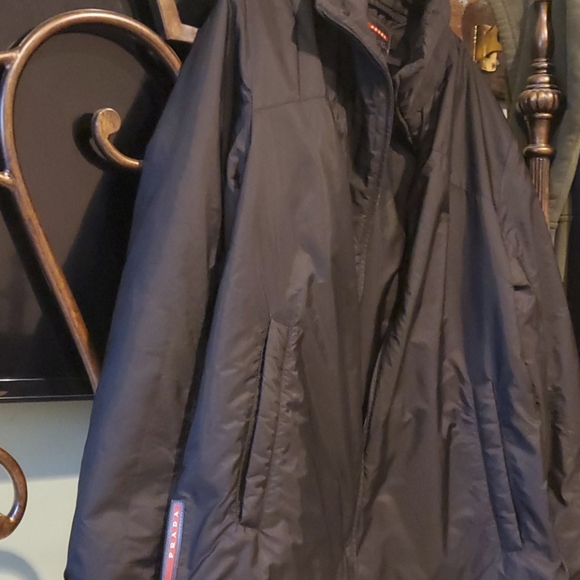 Prada outer jacket - Picture 3 of 3